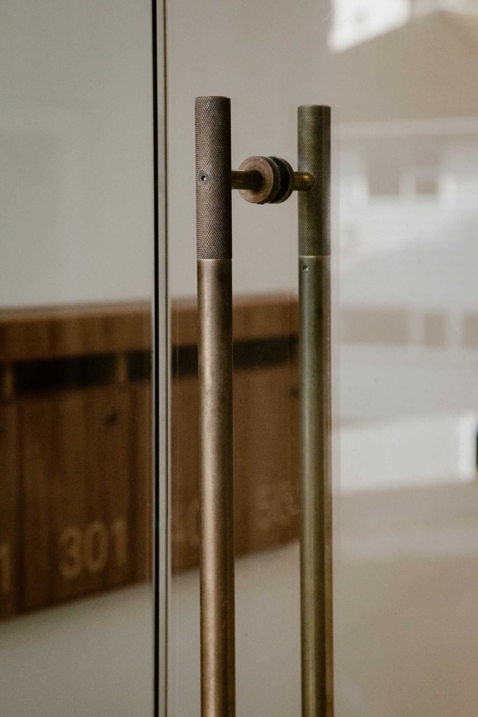Entrada Etch Divide Interior & Exterior Door Handle