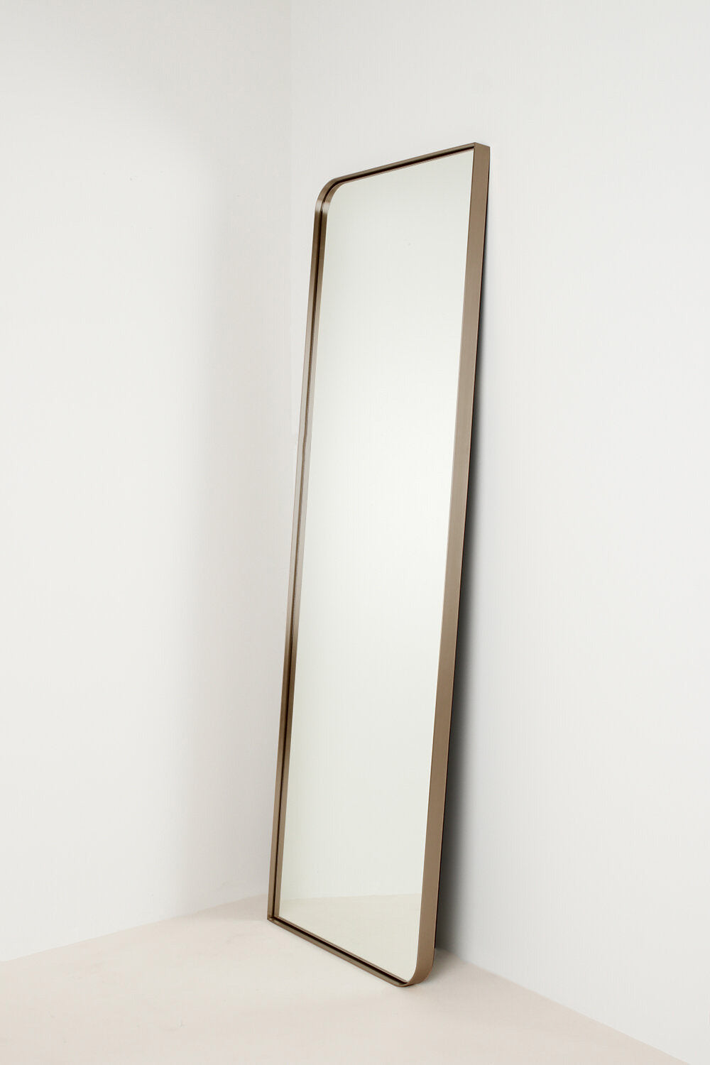 Oblique Mirror