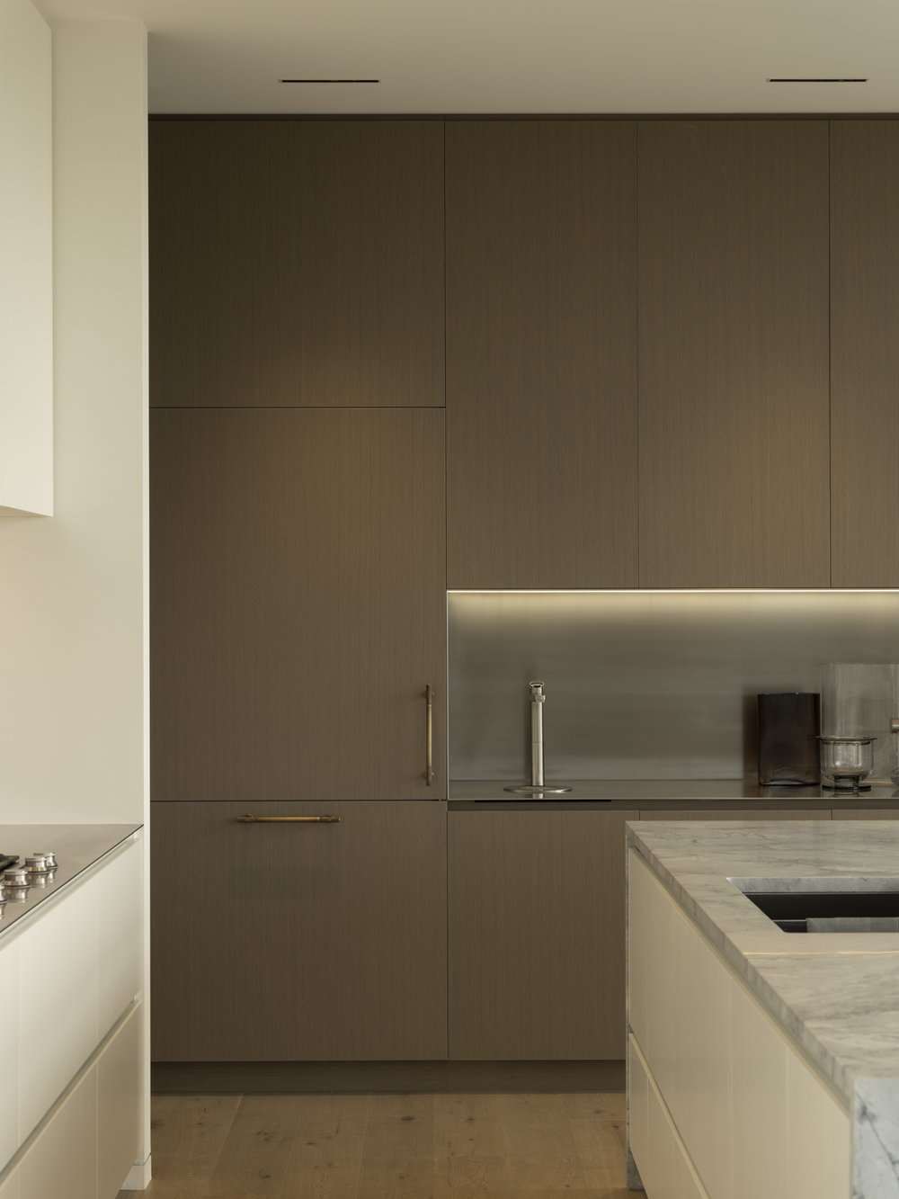 Etch Divide Handle. Available For Cabinetry & Doors