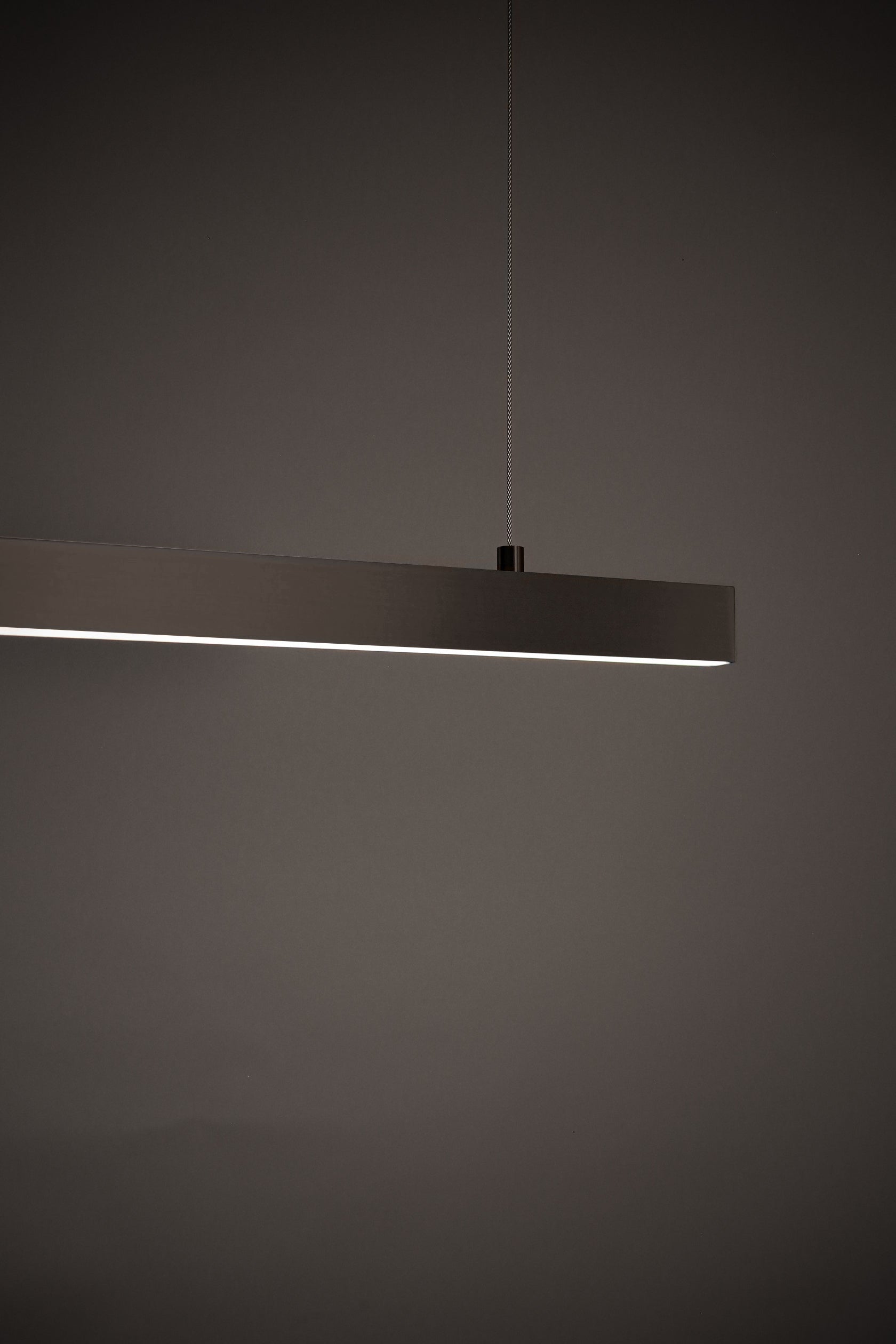 Lateral Deep Pendant