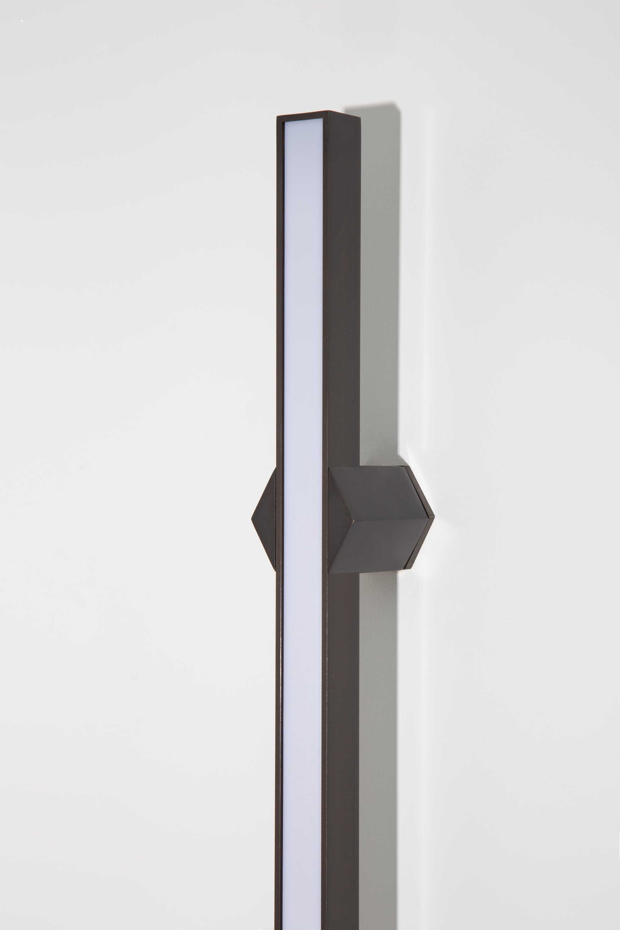 Link Wall Light