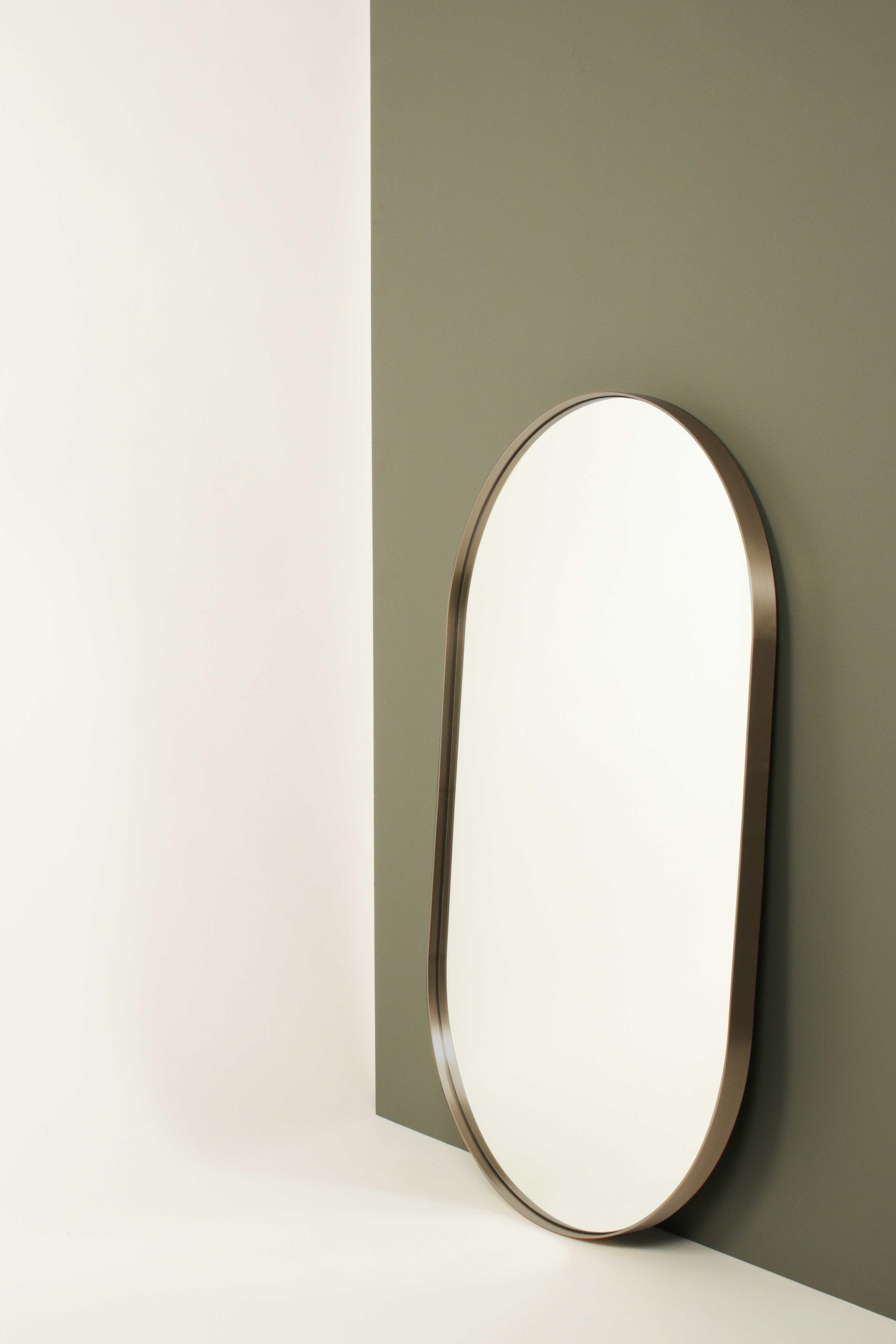 Loop Mirror – Powersurge