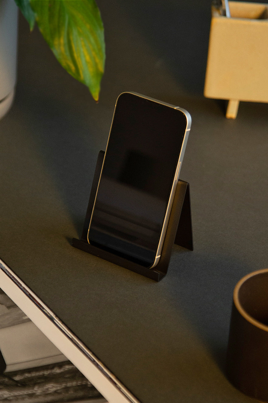 Crease Phone Holder - Sample - Blackened Brass