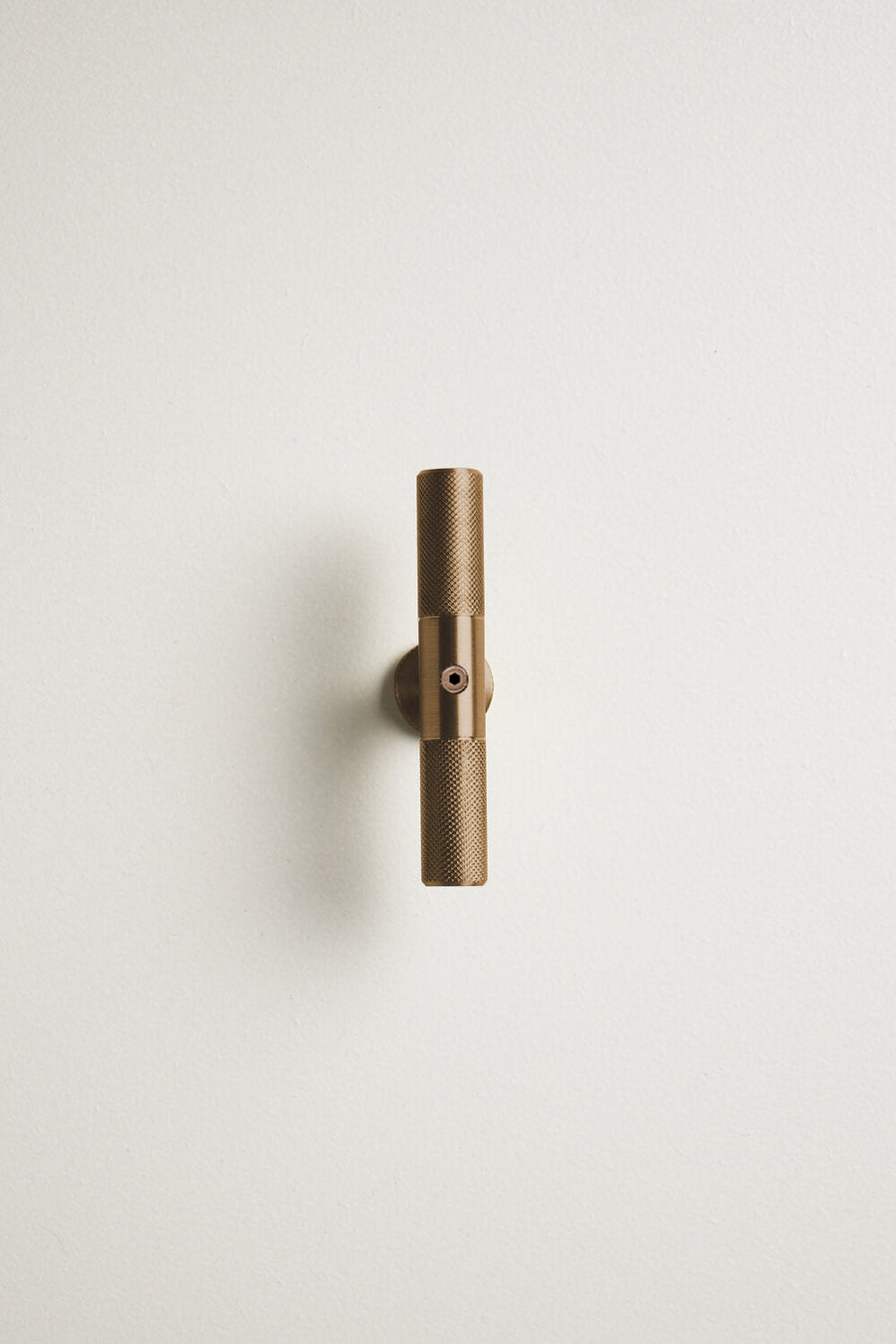 Etch Divide Pull. Available For Cabinetry